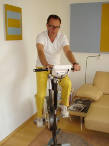 Anton Rief auf seinem Stil-Fit-Ergometer Anton Rief auf seinem Stil-Fit-Ergometer